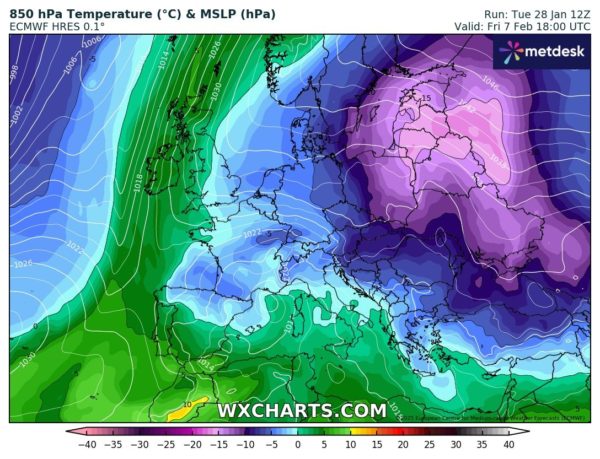 Źródło Danych - WXCHARTS.COM 