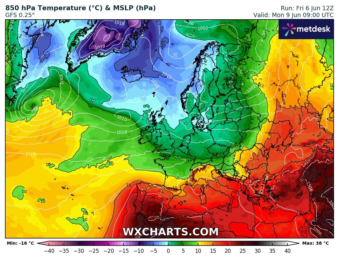 Źródło Danych - WXCHARTS.COM 