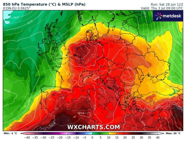 Źródło Danych - WXCHARTS.COM